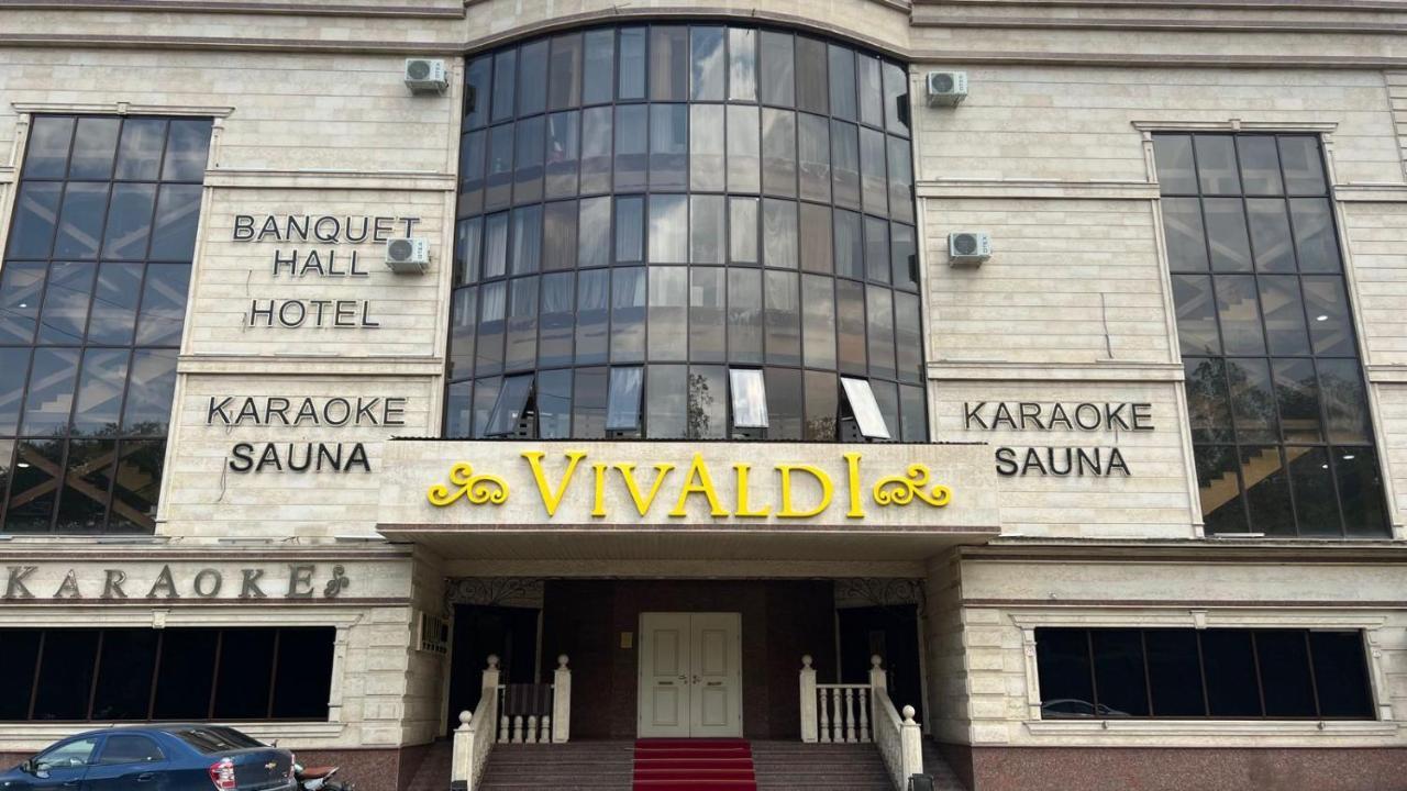 Hotel Vivaldis Almatý Exterior foto